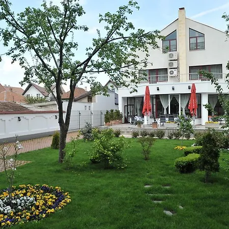 Casa Jasmine 4*