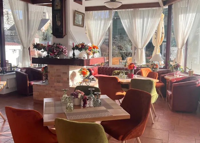 Guest house Casa Jasmine 4*